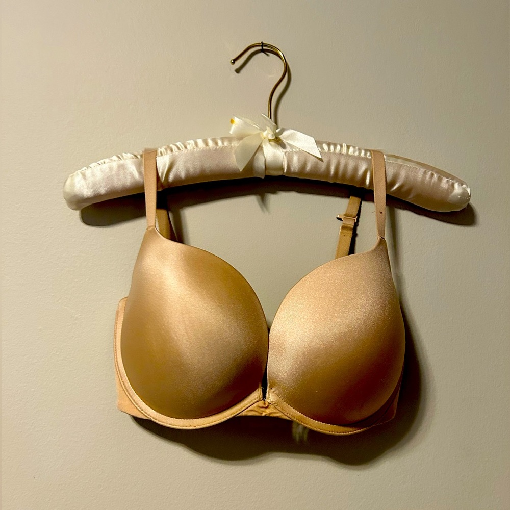 La Senza Beyond Sexy Bra. Smooth front t-shirt bra.